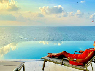 Kaani Palm Beach Resort