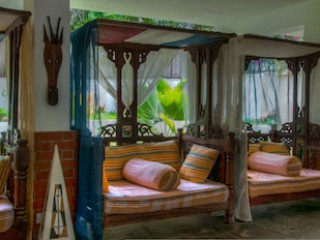 KAHAMA HOTEL MOMBASA