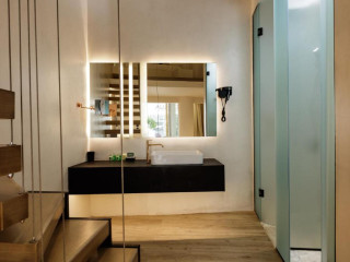 Kahlua Sea View Suites