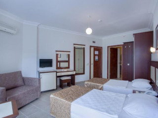 KAILA CITY HOTEL (EX.K HOUSE HOTEL)