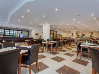 KAILA CITY HOTEL (EX.K HOUSE HOTEL)