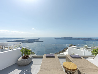 Kaleidoscope Imerovigli Suites