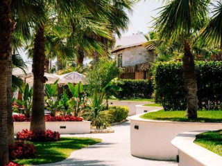 Kallithea Village Suites & Villas