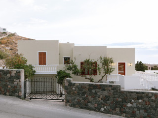 Kaminia Holiday Homes