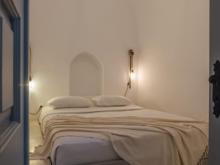 Kampanario Villa Santorini