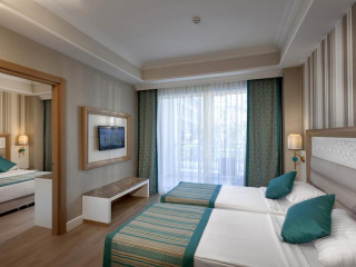 KARMIR RESORT HOTEL
