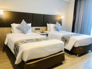 KARNMANEE PALACE (SHA)