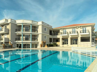 Karras Apt / Htl - LAG