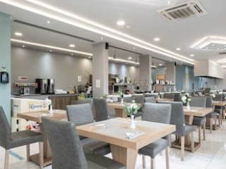 KARRAS GRANDE RESORT