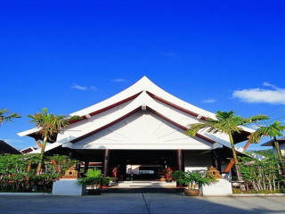 KATA POOLSIDE RESORT