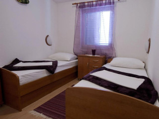 Kate Apartments
