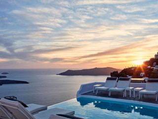 Katikies Chromata Santorini - The Leading Hotels