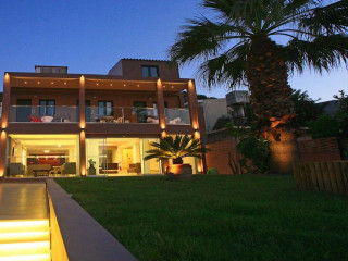 Katrin Suites