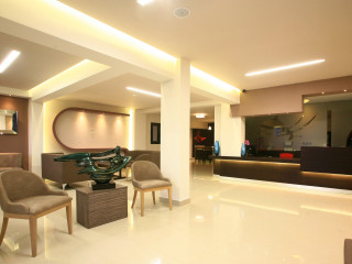 Katrin Suites