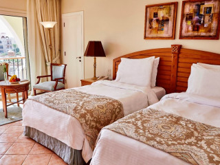 KEMPINSKI HOTEL SOMA BAY
