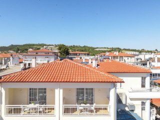 Kentro Luxury Suites