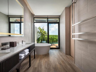 Khao Lak Marriott Beach Resort & Spa