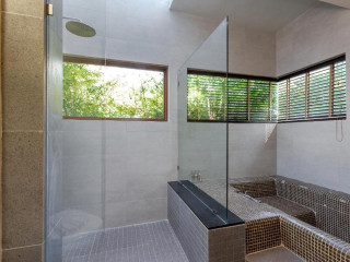 Khaolak Wanaburee Resort