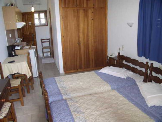 Kima Studios & Apartments