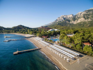 FOLIA APARTMENTS
