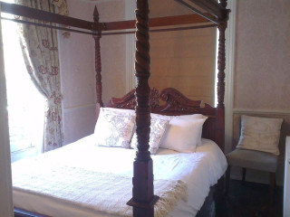 Kings Boutique Hotel