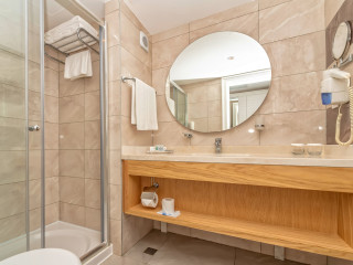 KIRMAN SIDERA LUXURY AND SPA