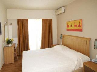 KITRO BEACH (ADULTS ONLY)