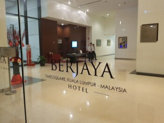 KL TIMES SQUARE RESIDENCE