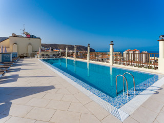 Klayman Olivina Aparthotel