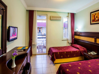 Caesar Palace Aqua Park Resort - By SUNRISE