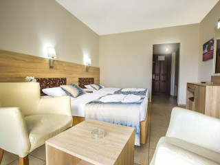 KLEOPATRA ARSI HOTEL