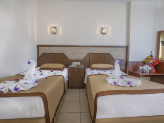 KLEOPATRA ARSI HOTEL 