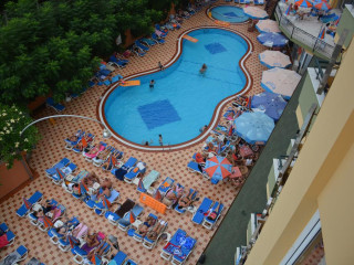 KLEOPATRA DREAMS BEACH