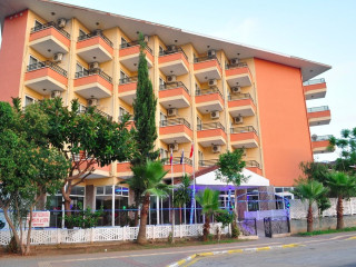 LIVADHIOTIS CITY HOTEL