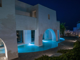 Knossos Beach Bungalows Suites Resort & Spa