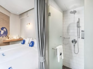 KOKOTEL SURAWONG (SHA)