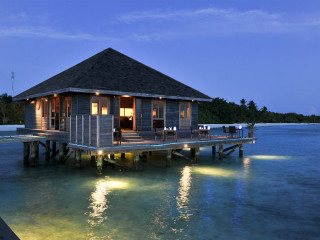 Komandoo Island Resort & Spa - Adults Only
