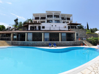 Kommeno Bella Vista Apartments