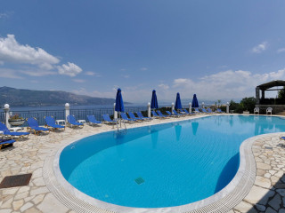 Kommeno Bella Vista Apartments