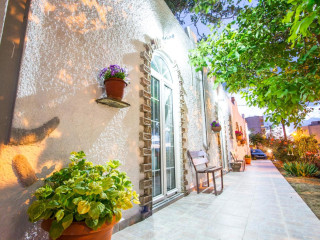 Konaki Apartments