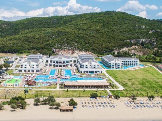 Mett and Beach Resort Marbella Estepona