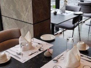 KOS HOTEL SUVARNABHUMI AIRPORT (SHA)