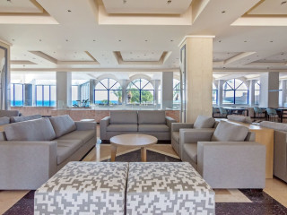 Kresten Palace Hotel