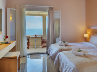 Krouzeri Beach Apartments