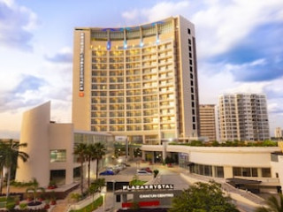 KRYSTAL URBAN CANCUN CENTRO