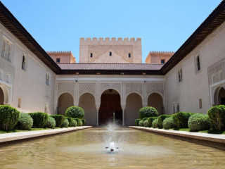 Ksar Char-Bagh