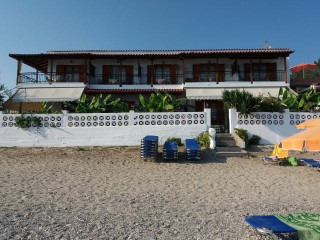 Kyani Akti Apartments