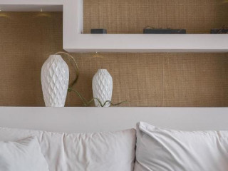 Kymothoe Elite Suites