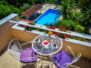 La Calma Hotel