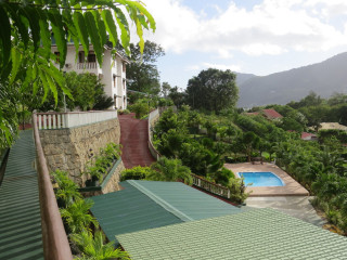 La Fontaine Holiday Apartments